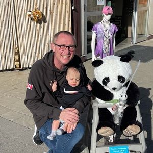 Meet your Posher, Wayne